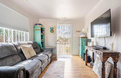 Southwest Escape 2 Bedroom with Private Entry and Patio - Foto 1