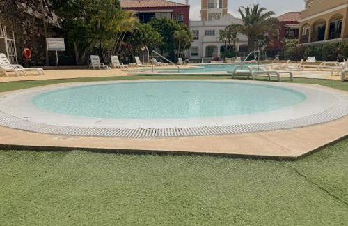 Pambnb - Bright Family Flat with Pools & Large Outdoor Space - Foto 35