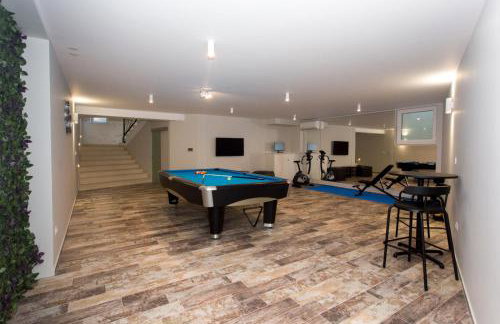 Luxury Beachfront Villa Sea Queen - Kastela - Foto 12