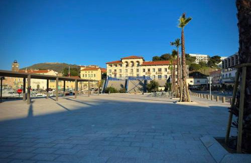 Castellane : T2 spacieux - Vue Port - WIFI - Foto 71