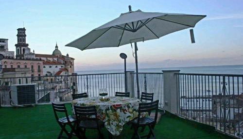 Blue's House - Photo 3