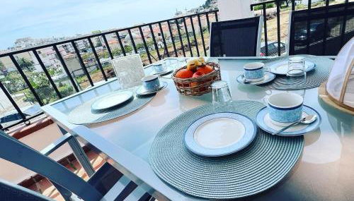 Hola Apartments P28 - Photo 3