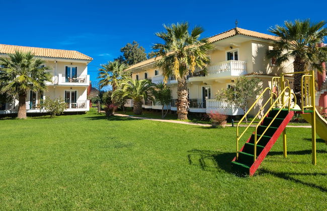 Ilios Hotel - Photo 26