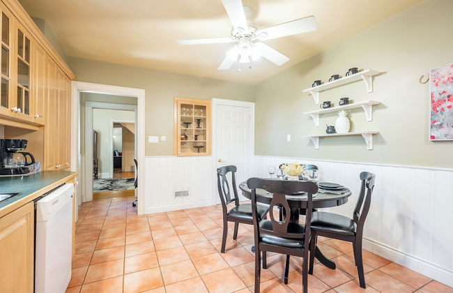 Cozy Houses in Downtown Toronto by GLOBALSTAY - Photo 72