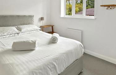 Amaya Three - Newly Renovated - Sleeps 6 - Grantham - Garden & Driveway - Free Gym Access - Foto 1