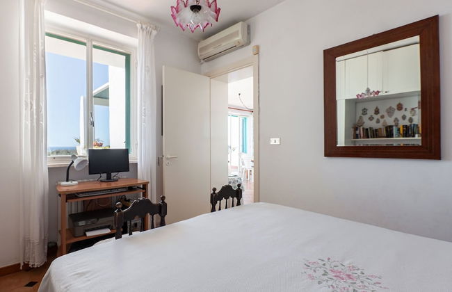 Villa Giorgisa Apartment 1 Pool Sea View - Photo 4