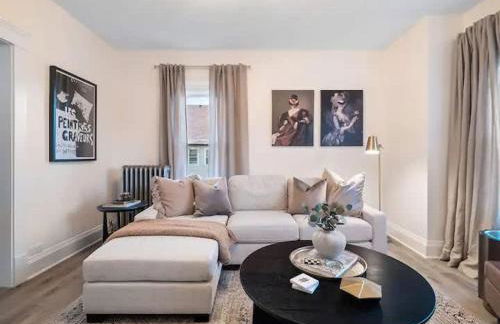 Newly Renovated - Professionally Designed - 2 BR - Foto 20