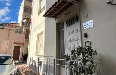 Wanderlust Guesthouse - Photo 4