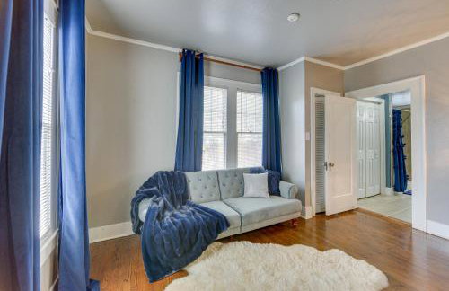 The Pink Azalea - Tyler Home with Yard and Patio! - Foto 17