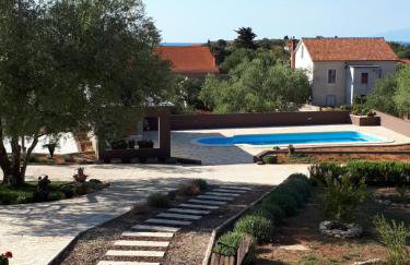 Little Dream - Foto 41