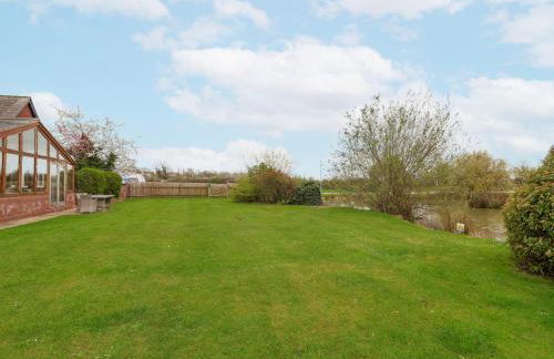 Manor Wood - Photo 54