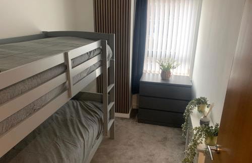 2 Bed Flat - Sleeps 6 - Parking - Wifi - Foto 17