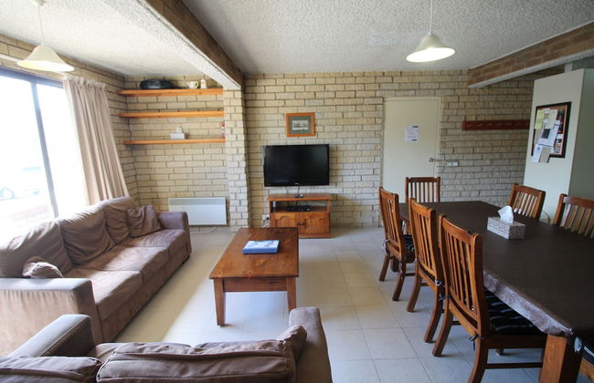 Central Park 4 - Centre of Jindabyne - Photo 11