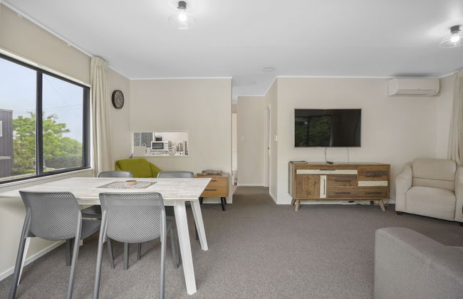 Modern Central Home - Parking & Aircon - Foto 5