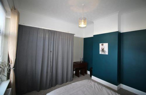 Bungalow - Sleeps 8 - Pets-Enclosed Garden-Parking - Foto 11