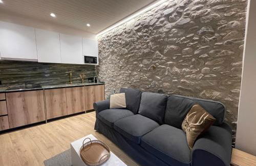 Apartamento colgante al río con vistas al puente - Photo 7