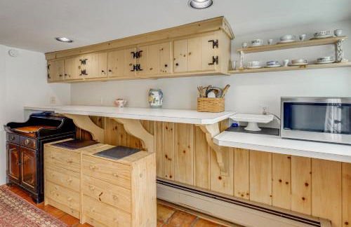 Historic 1820s Homestead on Battenkill River! - Foto 11