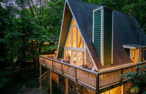 Big Mountain View! Downtown Gatlinburg Chalet Village! Hot Tub! Fan Favorite! AFrame Dreams! Magazine-Featured! Stunning Interiors! Little Green Cabin - Photo 56