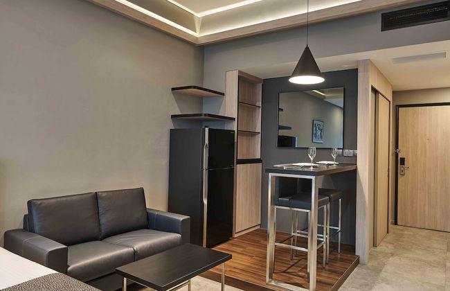 Orchard Grand Court - Photo 11