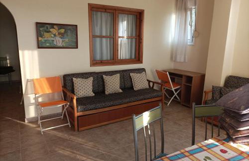 Ελαιώνας και θάλασσα - Foto 3