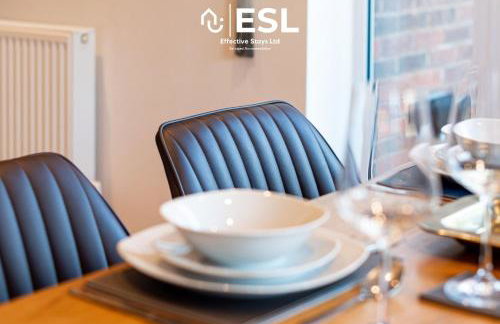 Large Modern 4 Bedroom House in Uttoxeter, Near Alton Towers, Great for Families - Foto 36