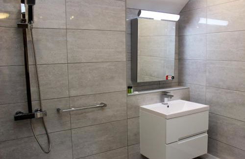 Dee Valley Cottages - Photo 18