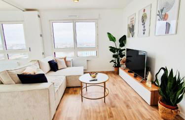 CHARMING APARTMENT WITH PANORAMIC SEINE RIVER & EIFFEL TOWER VIEWs - Foto 2