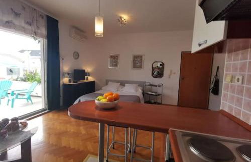 Maia's Beach Studio Žnjan - Photo 18