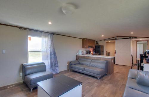 Secluded El Reno Retreat with Private Fishing Lake! - Foto 9