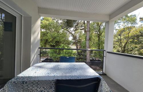 Appartement neuf 62 m², 5 couchages, à 250 m de la plage - balcon, jardin privé, et parking inclus - FR-1-364-111 - Foto 17