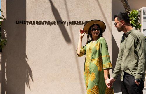 Cosmeen Lifestyle Boutique Stay - Photo 20