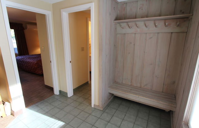 The Village of Loon Mountain - Photo 2