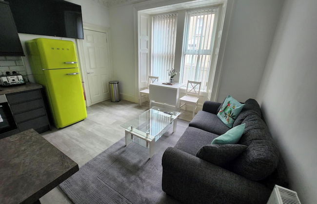 3-bedroom Apartment by Eden Project - Free Parking - Photo 1
