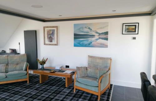 Rest At Last - Highland Apartment with Private hot tub - Photo 14