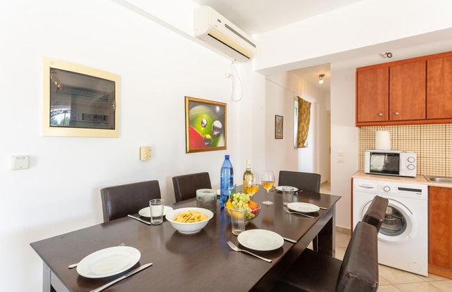 Villa Cherry Large Private Pool Walk to Beach Sea Views A C Wifi Car Not Required - 2180 - Foto 28