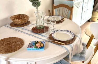 Joli cocon sous les toits au cœur de Vence et sa charmante terrasse tropezienne - Foto 14