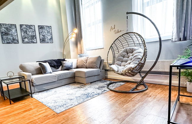 Huku Kwetu Nottingham - Crusader Mezzanine - Foto 1