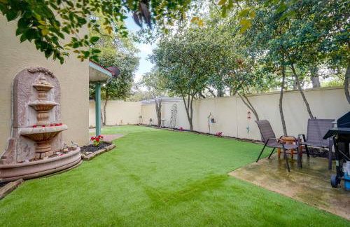 Spacious San Antonio Home with Patio and Grill! - Foto 30