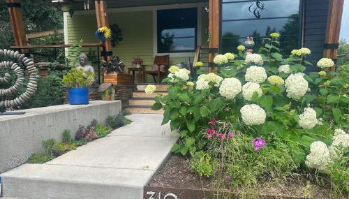 Coveted Creekside Setting, Near Downtown And Bogert Park - Foto 2