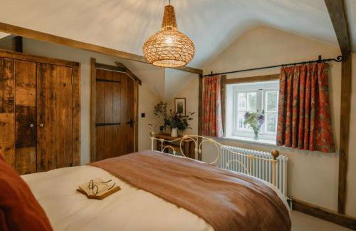 The Carriage House by Birch Stays - Photo 33