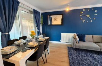 Modern & Spacious 3BR House Bracknell - Berkshire - Photo 35