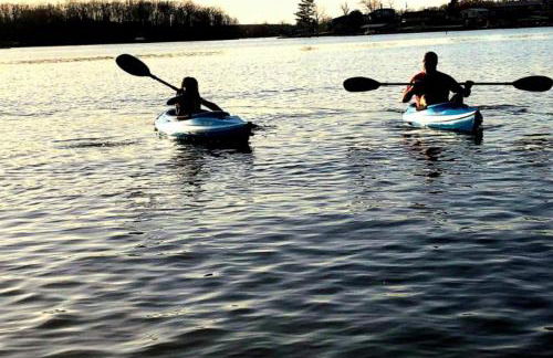 Luxury 4BR Log Cabin Near SIU & Wine Trail - Foto 44