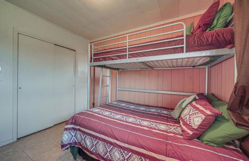 Rustic and Western House on Lake - Swim and Fish! - Foto 24