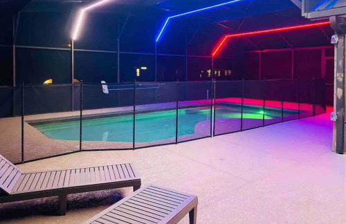 Spacious Home - Heated LED Pool & Ping Pong - Foto 16