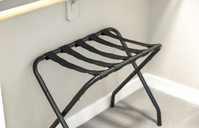 Chic Apt w Jacuzzi Pool BBQ Mountain Views - Foto 45