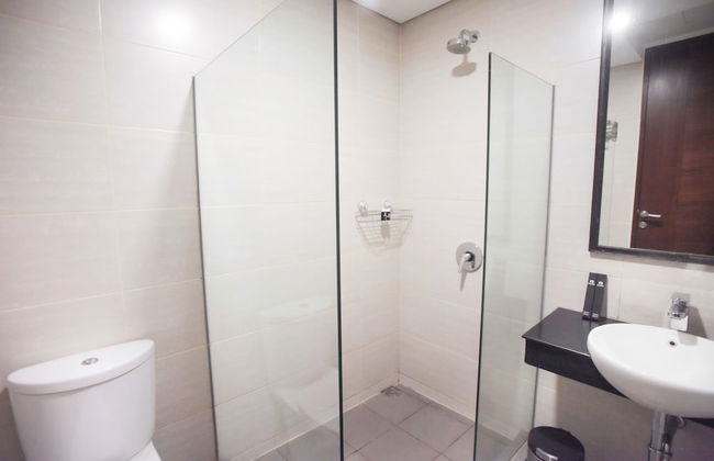 Premium 2BR Apartment near Marvell City Mall at The Linden - Foto 4