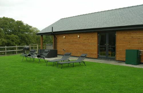 River Lodge Hot Tub Sleeps 6 - Photo 42