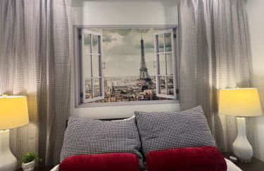 Window to Paris Studio on Lake Conroe - Foto 9