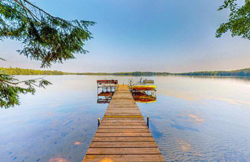Two Sisters Lakeside - Photo 2