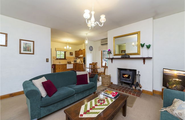 Country Pleasures - Photo 28